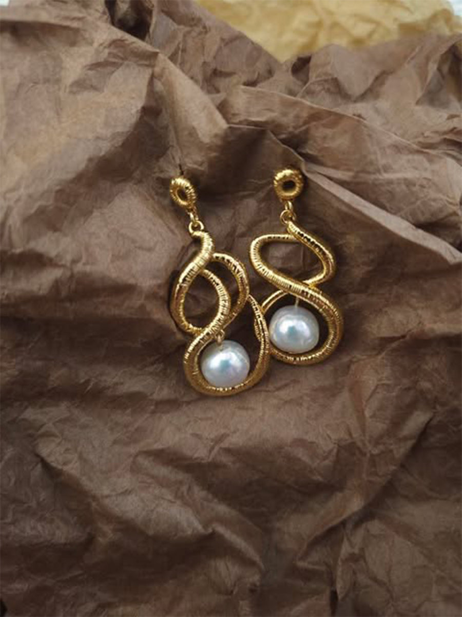 Eternal 8 earrings