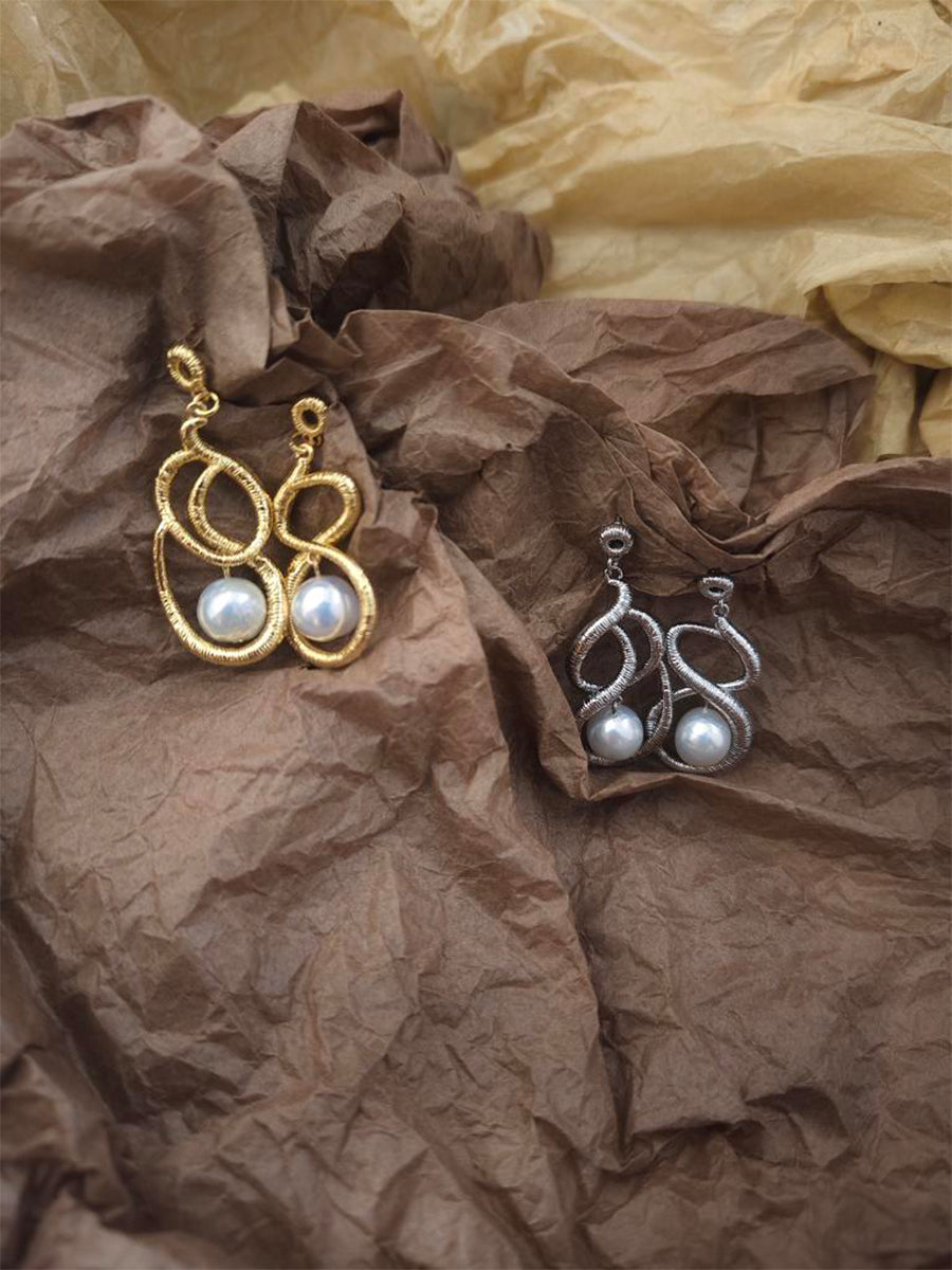 Eternal 8 earrings